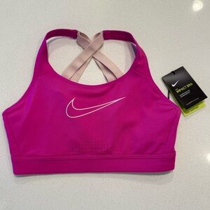 NWT Nike Pink Impact Bra High Support Sports Bra! Maximum Impact Compression!